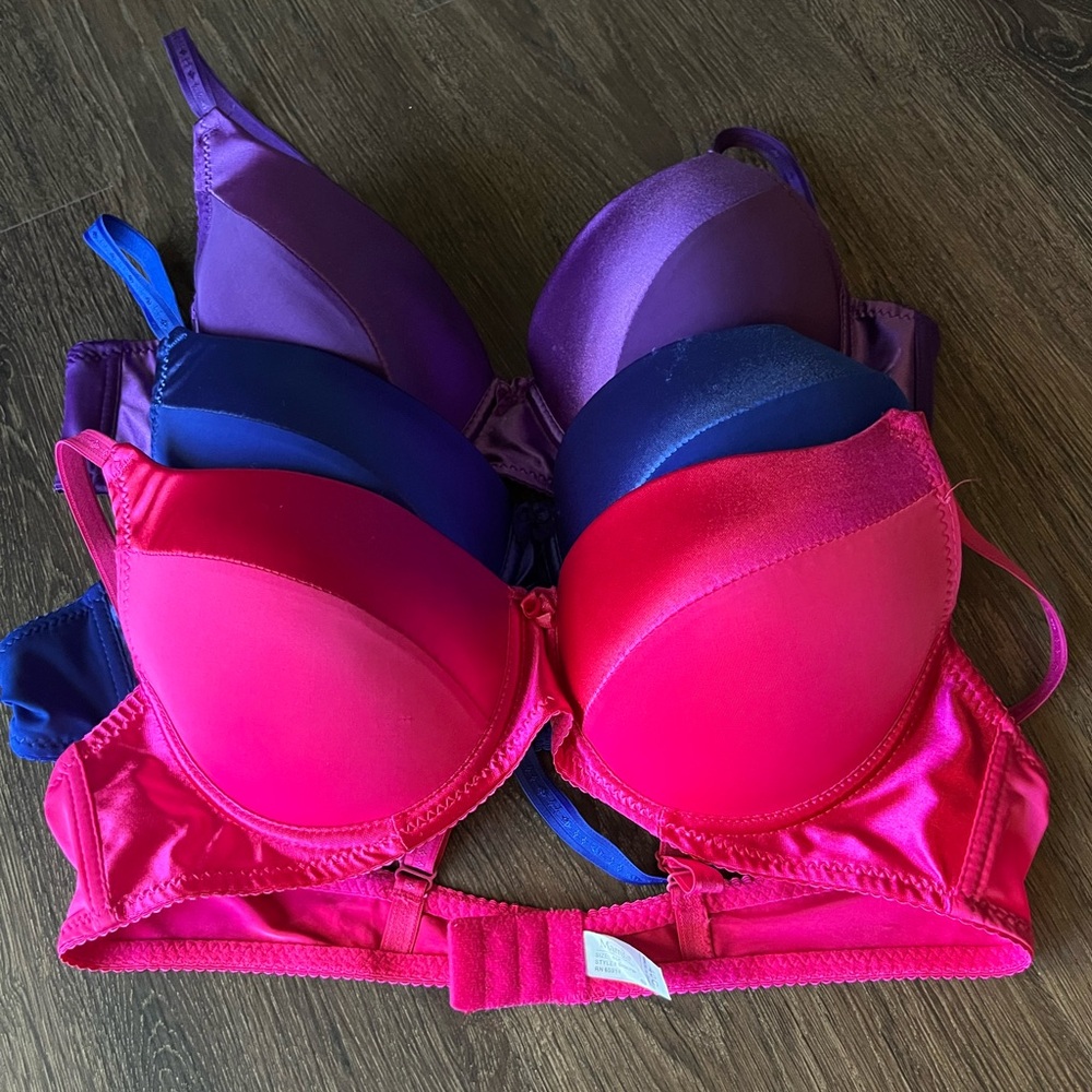 3 Mamia bras 40 C